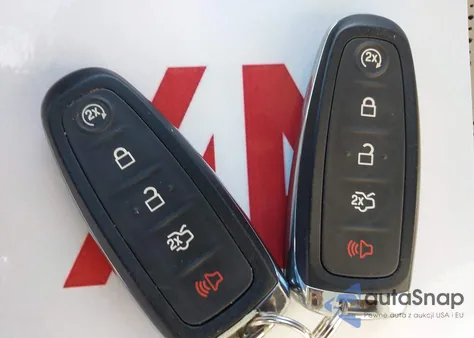 2013 Lincoln Mkx z USA, uszkodzony, nr VIN 2LMDJ6JK5DBL22557